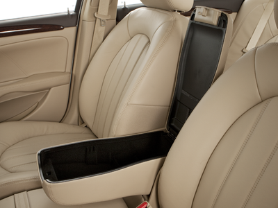 2011 Buick Lucerne Base