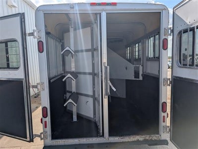 2003 NA 3 HORSE GOOSENECK Gooseneck