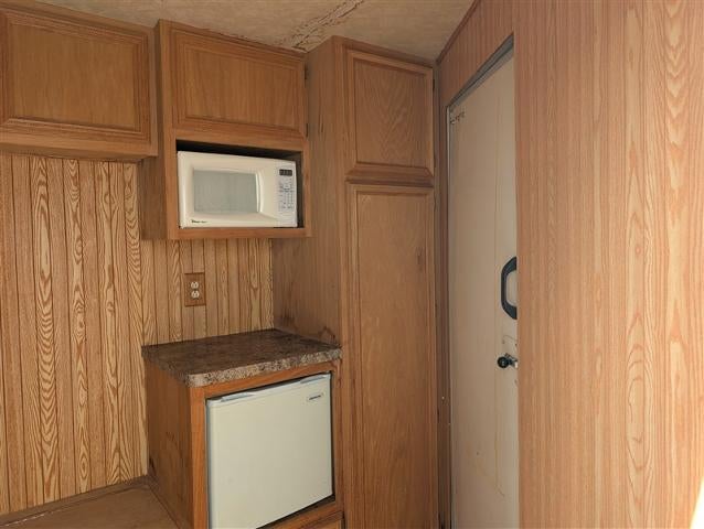 2003 NA 3 HORSE GOOSENECK Gooseneck