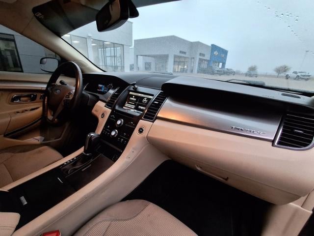 2015 Ford Taurus SEL