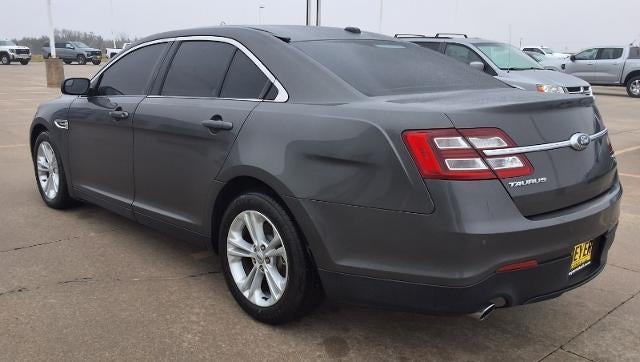 2015 Ford Taurus SEL
