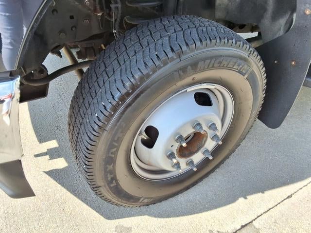 2024 Ford Super Duty F-350 DRW XL
