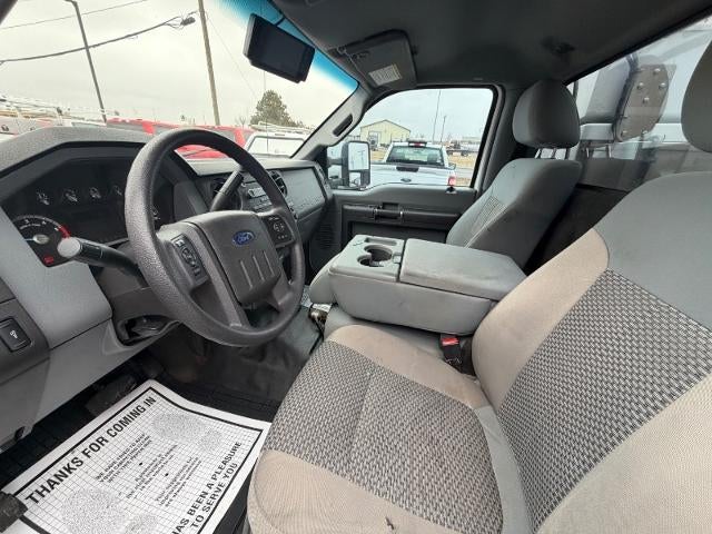 2013 Ford Super Duty F-550 DRW XL