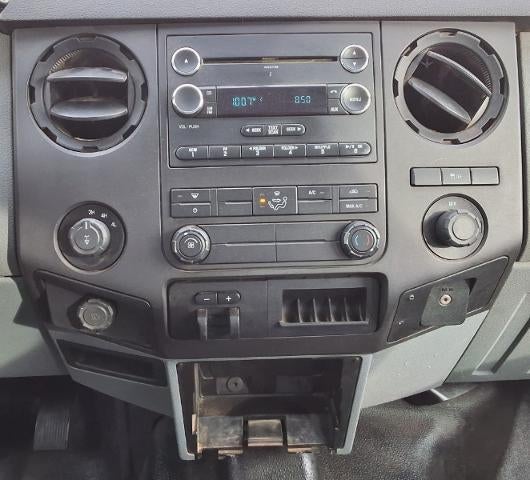 2013 Ford Super Duty F-250 SRW XL