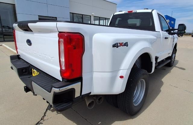 2023 Ford Super Duty F-350 DRW XL