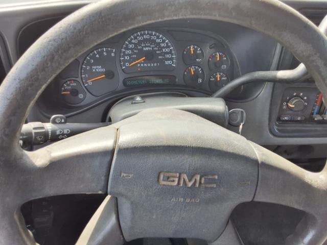2006 GMC Sierra 3500 HD Chassis Cab SL