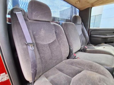 2006 GMC Sierra 3500 HD Chassis Cab SL