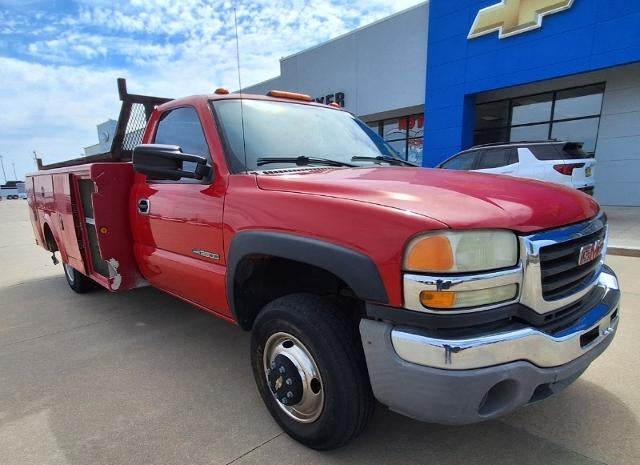 2006 GMC Sierra 3500 HD Chassis Cab SL