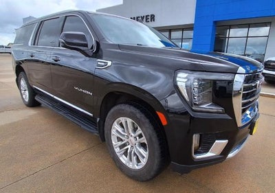 2022 GMC Yukon XL SLT