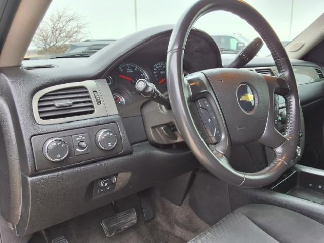 2010 Chevrolet Suburban LS