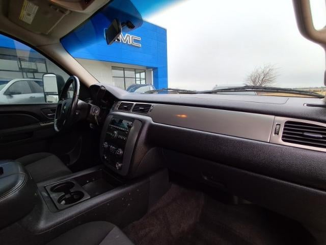 2010 Chevrolet Suburban LS