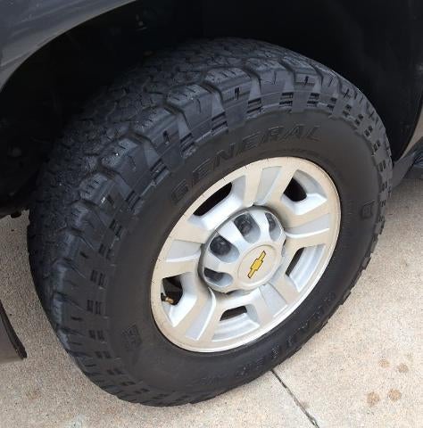 2010 Chevrolet Suburban LS