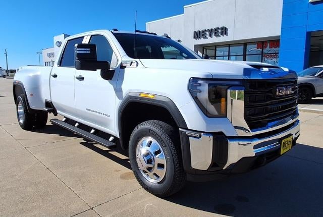 2026 GMC Sierra 3500 HD Pro DRW