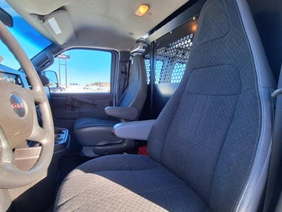 2024 GMC Savana Cargo 2500 Base