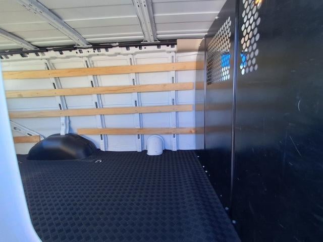 2024 GMC Savana Cargo 2500 Base