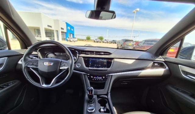 2024 Cadillac XT6 Luxury