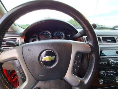 2011 Chevrolet Avalanche LS