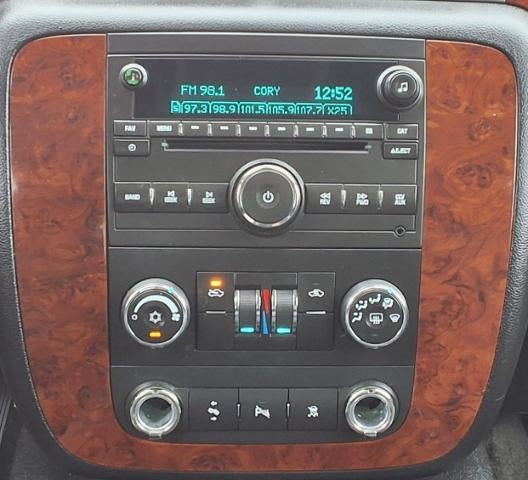 2011 Chevrolet Avalanche LS