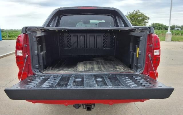 2011 Chevrolet Avalanche LS