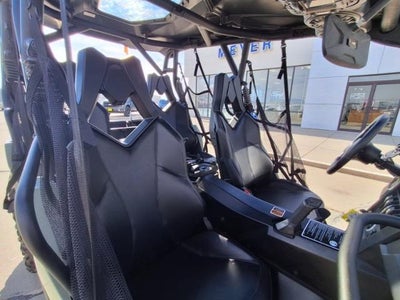 2018 NA COMMANDER 800R Base