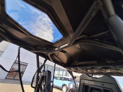 2018 NA COMMANDER 800R Base