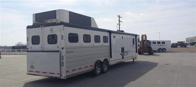 2023 TRAI SIERRA LQ 4-H Gooseneck