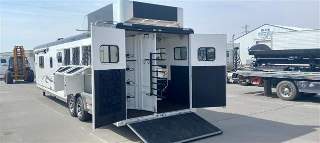 2023 TRAI SIERRA LQ 4-H Gooseneck