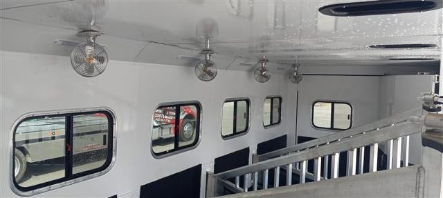 2023 TRAI SIERRA LQ 4-H Gooseneck