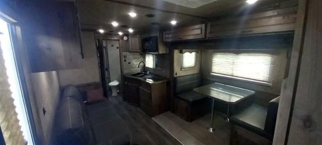 2023 TRAI SIERRA LQ 4-H Gooseneck