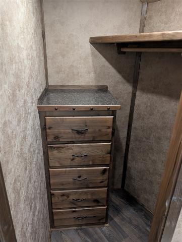 2024 TRAI SIERRA LQ 3-HORSE 10X10 Gooseneck