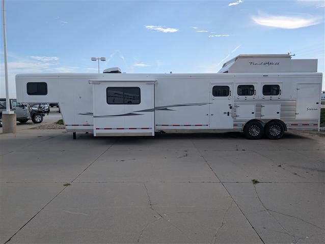 2024 TRAI SIERRA LQ 3-HORSE 10X10 Gooseneck